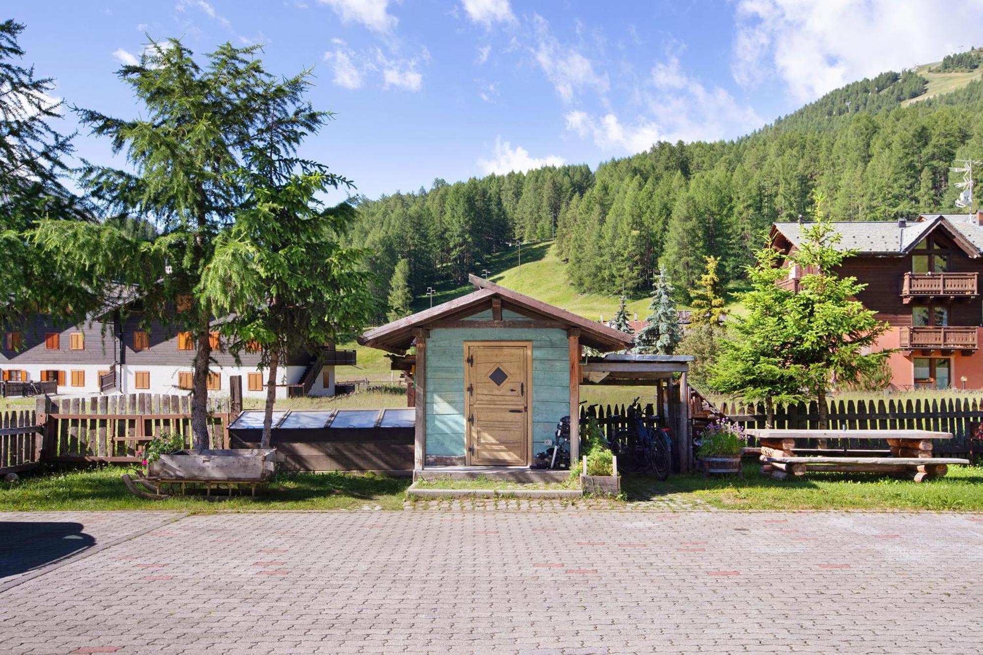 Appartamenti Lorenza 3 Baite Giotto Livigno Exterior foto